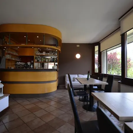 Sorriso Otel Ponte Di Legno